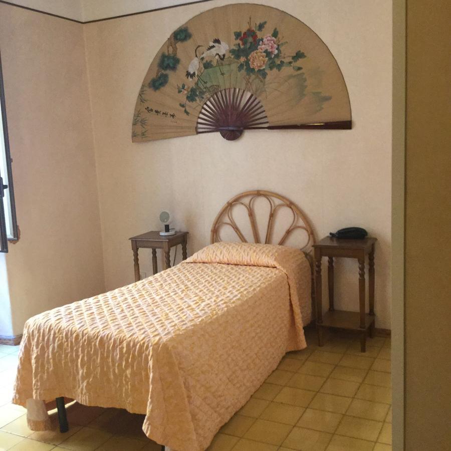 Hotel Touring Rome Exterior photo